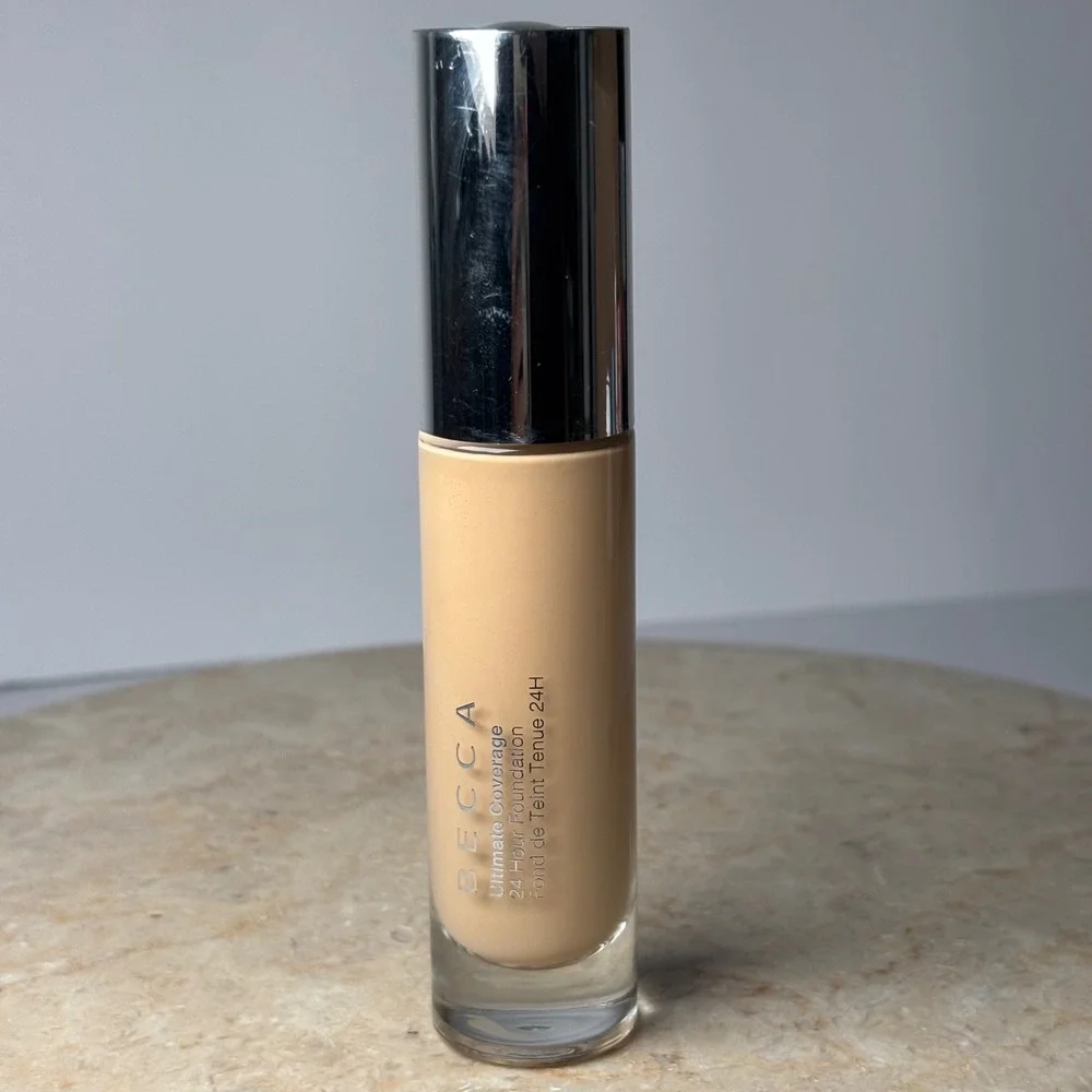 BECCA Ultimate Coverage 24 Hour Foundation 1 FL. OZ 2N2 DESERT